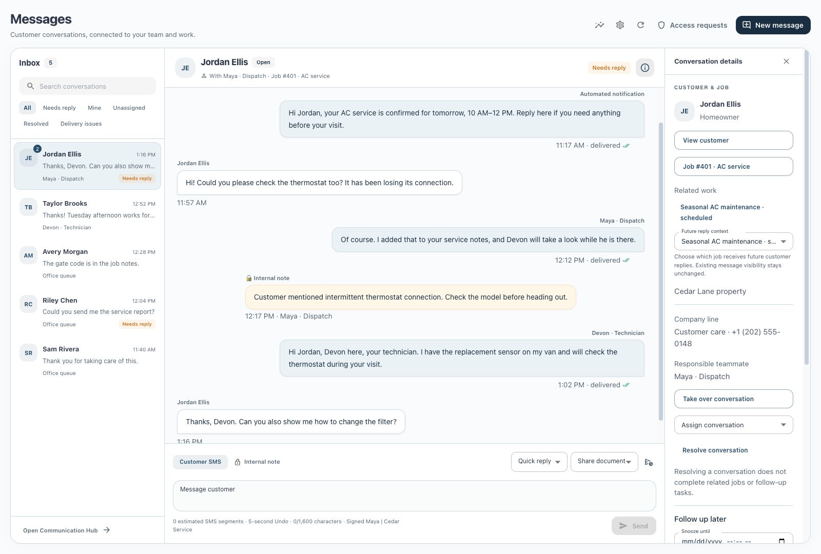 IKOK Messages interface with a conversation list, customer texts and team replies, a private internal note, scheduling controls, and customer and job details.